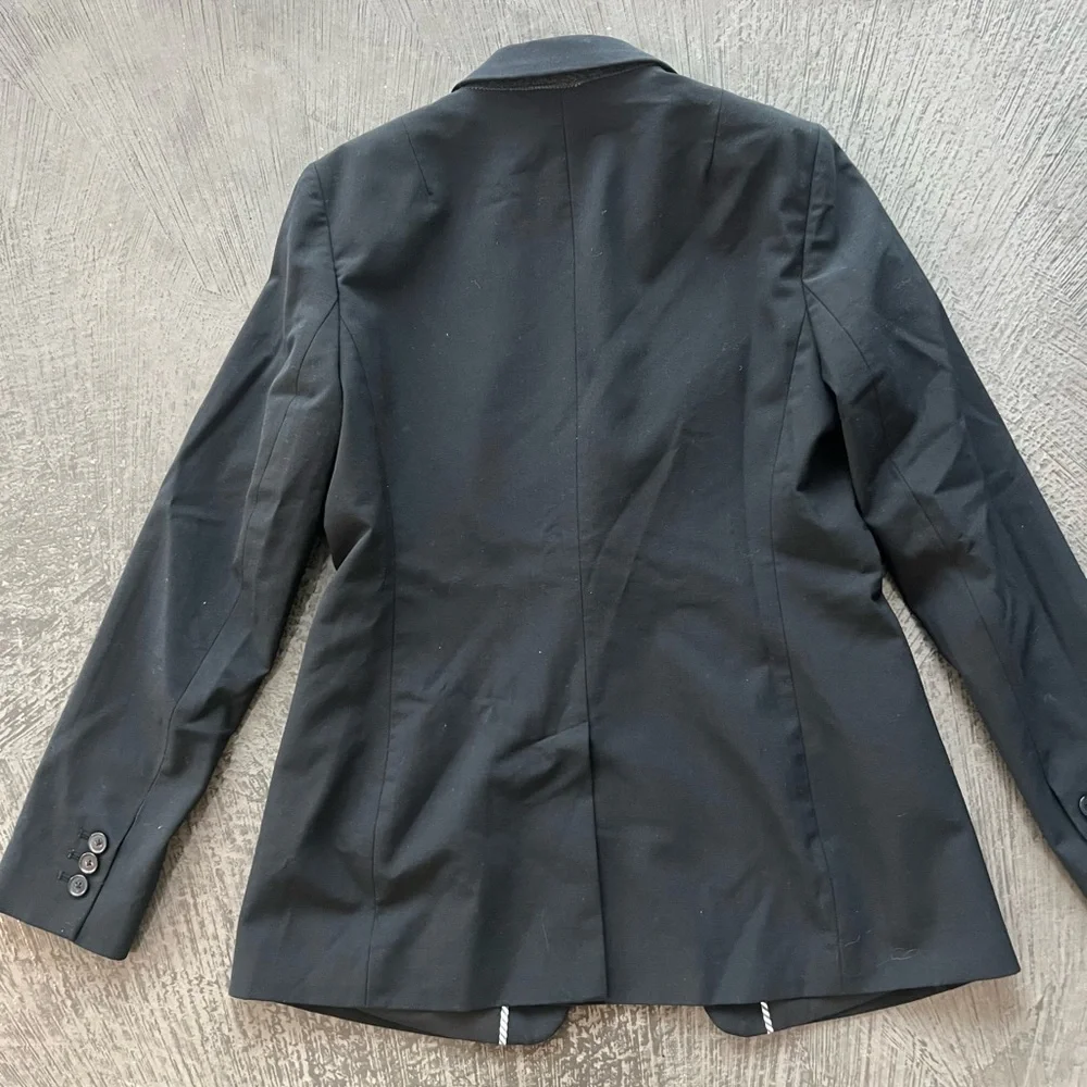 Banana Republic Black Long and Lean Blazer, Size 8 - Picture 4 of 4